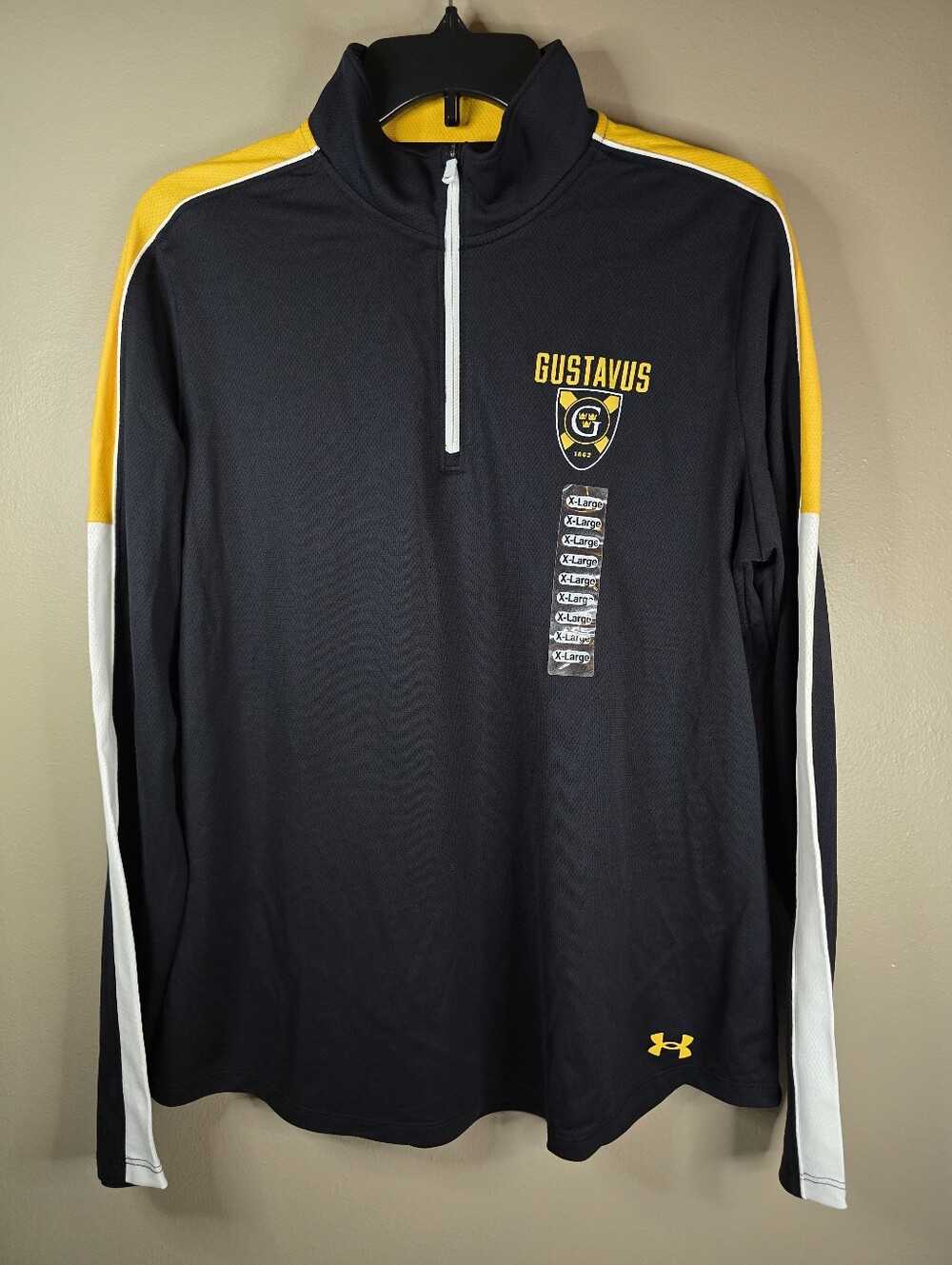 Gustavus Adolphus Under Armour Shirt Women's XLarge Black 1/4 Zip NEW